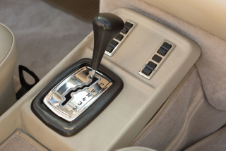 Illustration for article titled Why Chrysler's rotary gear selector is the way of the future